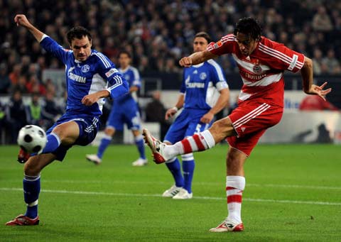 阿森纳梅超锋传射建功，凯莱赫全力扑救仍被进两球，枪手挡不住！（阿森纳势不可挡！梅超锋传射发威，凯莱赫拼尽仍丢两球）