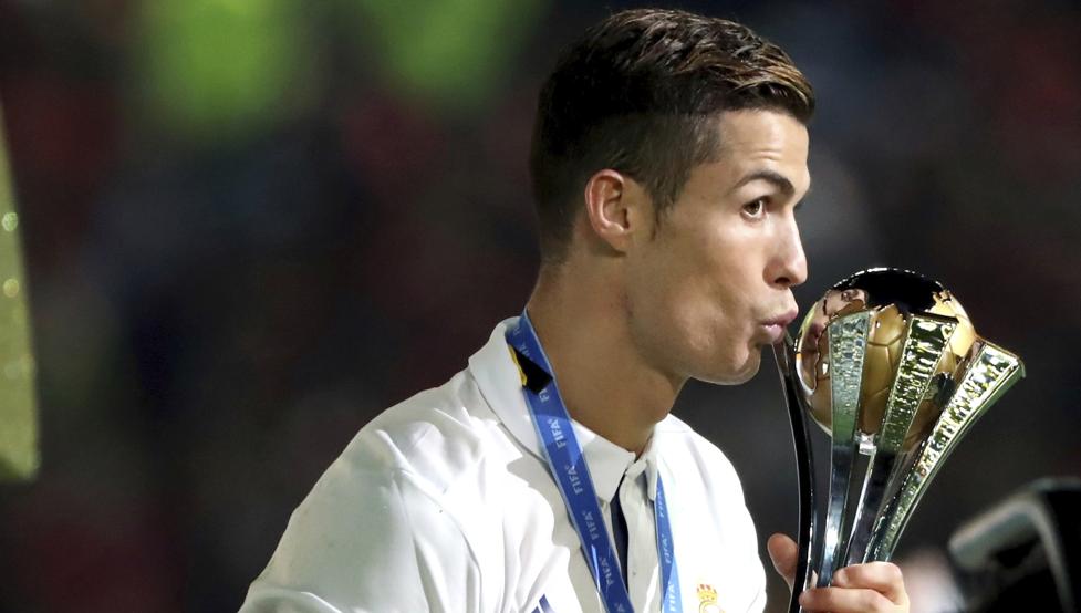 莫德里奇在对阵拉齐奥的比赛中踢满全场，Sofac...（莫德里奇对阵拉齐奥打满全场，SofaScore评分出炉）