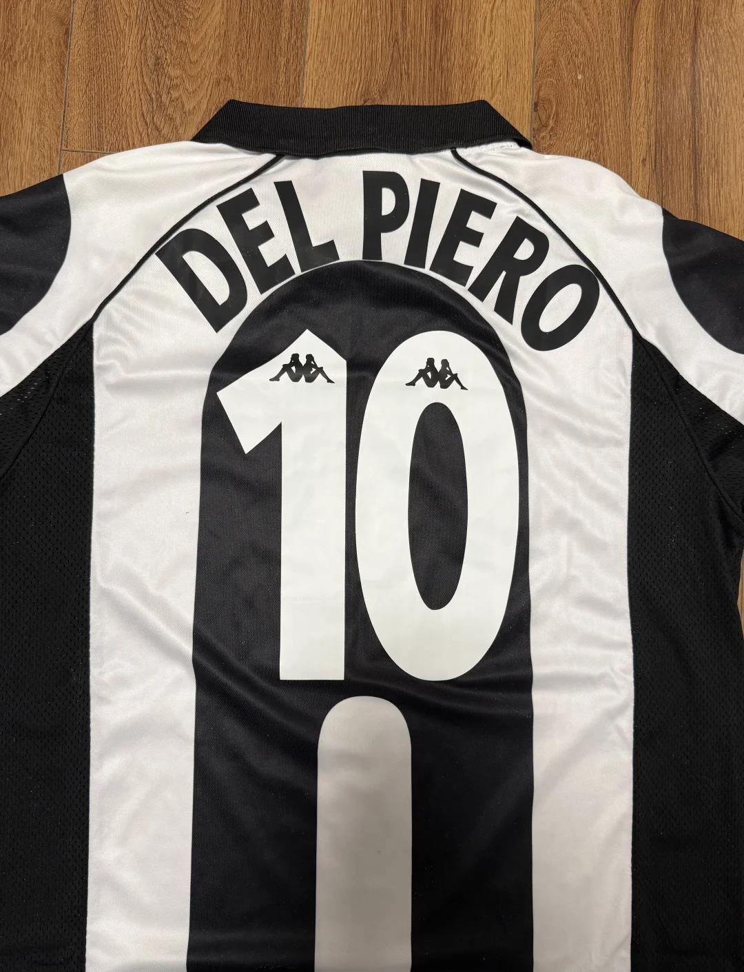 欧冠淘汰赛前瞻：拜仁客战巴黎,（欧冠淘汰赛前瞻：拜仁客场挑战巴黎圣日耳曼）