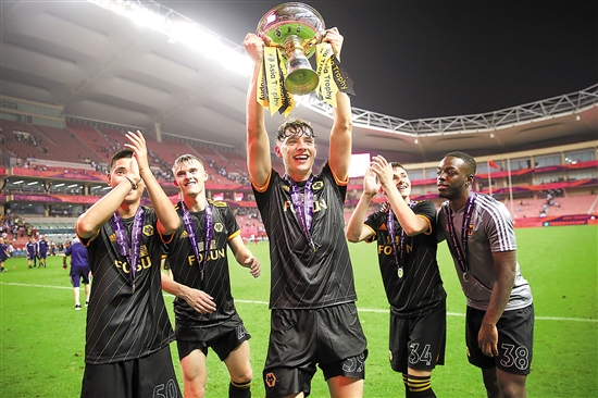 英超历史单一球员对同一球队全败纪录：莱诺对曼城13场全败第3（英超史上单一球员对同一对手全败榜：莱诺对曼城13战皆负列第3）