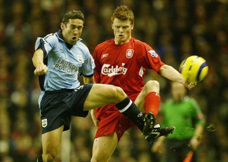 状态一般！阿夫迪亚14中7得到17分7板7助5失误5犯规（发挥平平：阿夫迪亚14投7中拿下17分7篮板7助攻，出现5失误5犯规）