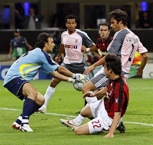 2026年世界杯抽签出炉：姆巴佩小组赛遇哈兰德，梅西与C罗或对决八强赛（2026世界杯分组揭晓：姆巴佩对上哈兰德，梅西C罗有望八强相逢）