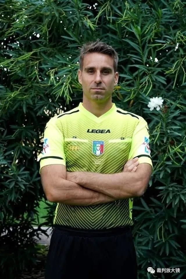 韩国U22金东真：我们专注度有问题，中国队抓住了我们失误（金东真谈韩国U22：专注不足，失误被中国队抓住）