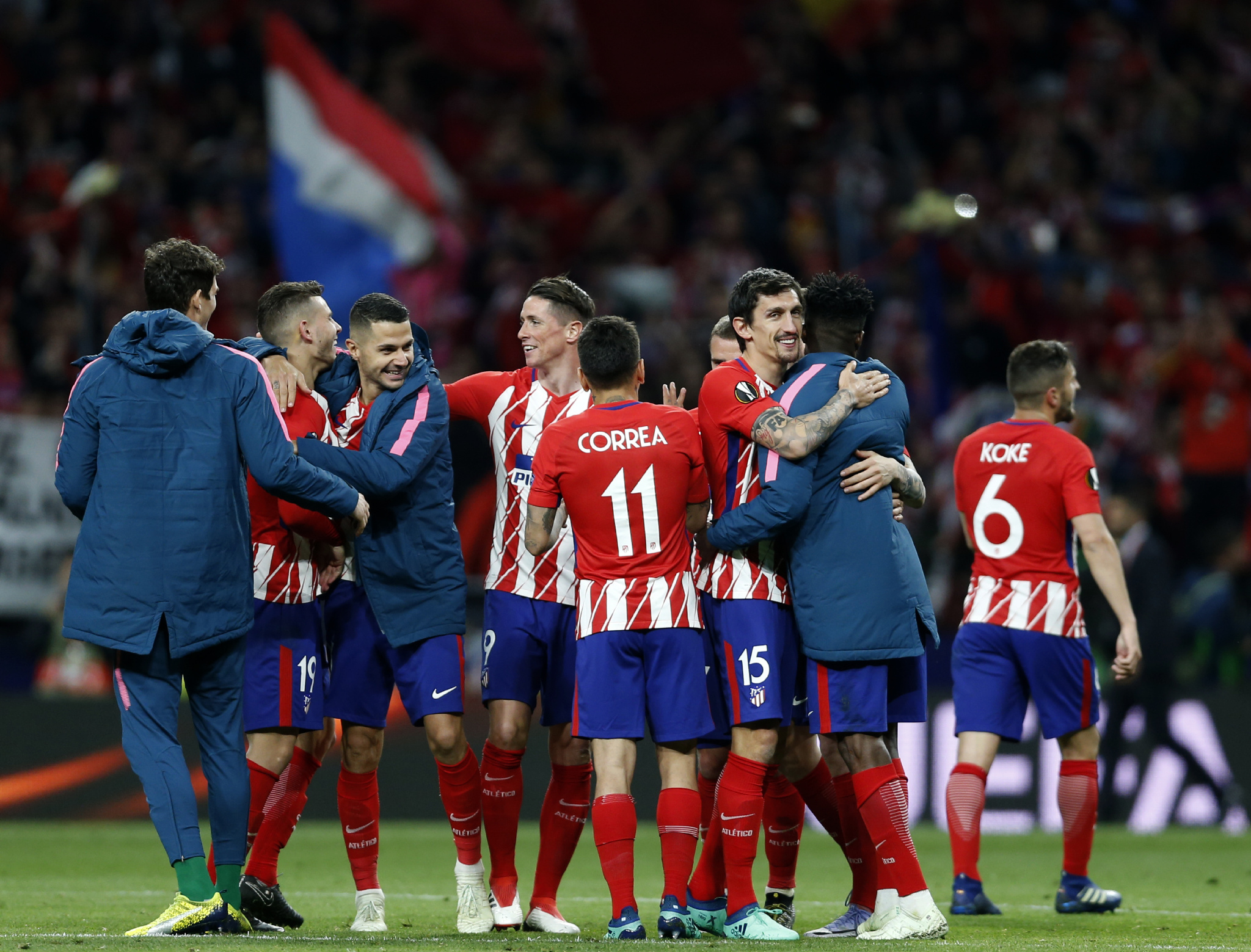 科莫2-0萨索洛连续12场不败，莫雷诺破门，尼科-帕斯献助攻（莫雷诺破门尼科-帕斯助攻，科莫2-0萨索洛豪取12场不败）